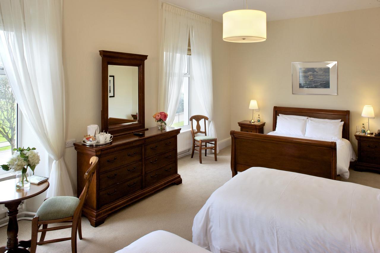 Walter Raleigh Hotel Youghal Kültér fotó